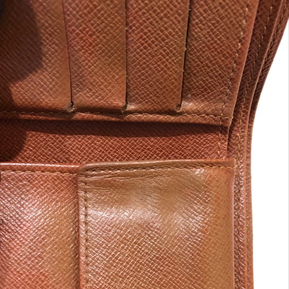 Louis Vuitton Monogram Wallet - Picture 4 of 7